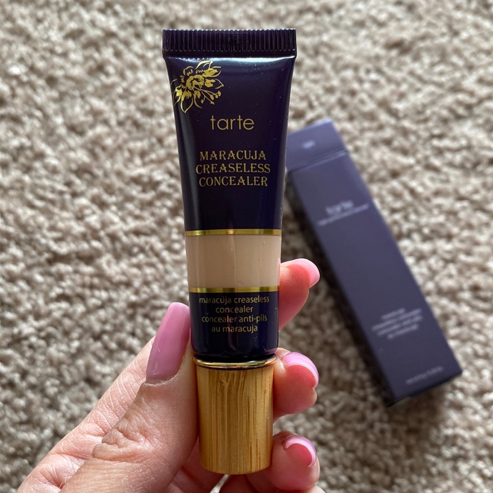 Tarte Maracuja Creaseless Concealer in Light - Discontinued Makeup Product NWT